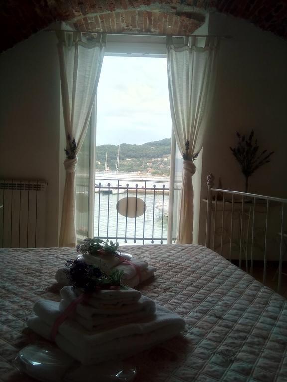 La Casetta Sul Mare Guesthouse Porto Venere Exteriör bild